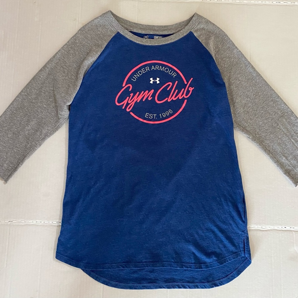 Under Armour Women Size Medium Fitted 3/4 Sleeve Heat Gear Graphic Shirt
